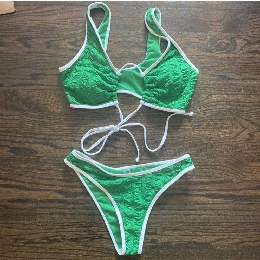 Green Women's Swimwear Set
